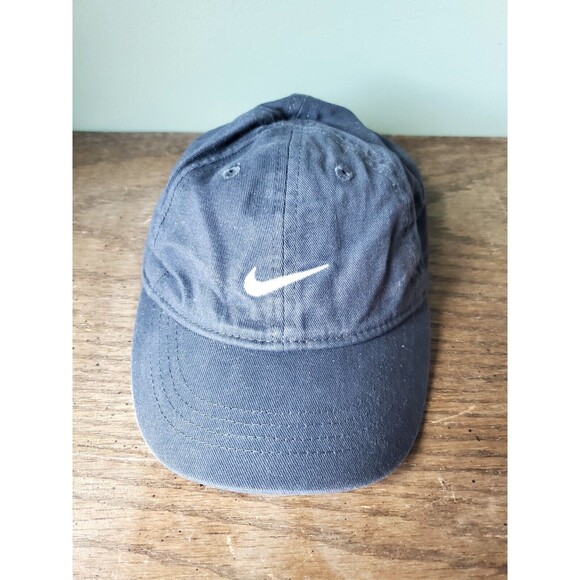 Nike Infant Toddler Strapback Hat Gray Embroidered Swoosh Ballcap 2319-693 - Picture 2 of 8